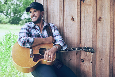 Country superstar Luke Bryan bringing Country on Tour 2023 to Hub City